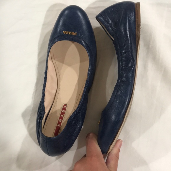 Prada slip on shoes - Picture 4 of 4